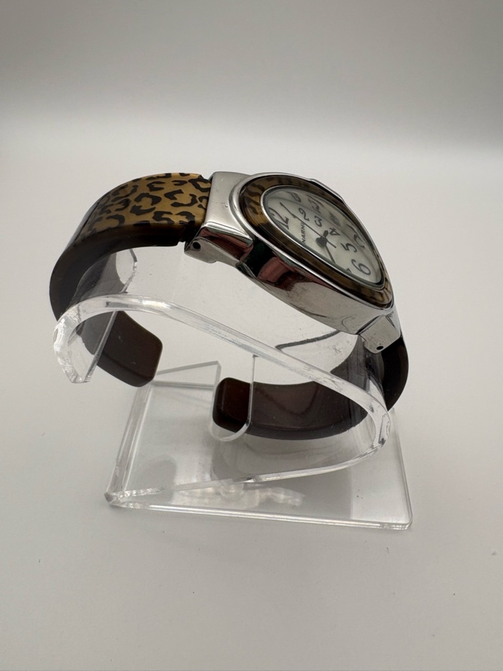 Narmi Leopard Print Oval Face Watch Bangle Cuff Bracelet New Battery Works! - Picture 5 of 7
